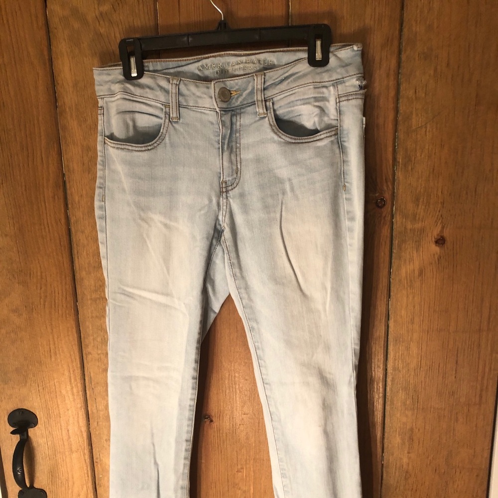 American eagle white wash jegging